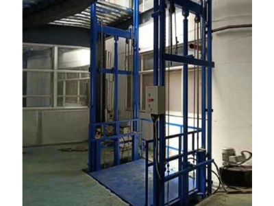 關(guān)于導(dǎo)軌式升降貨梯設(shè)備的產(chǎn)品簡析