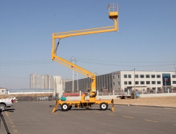 曲臂式升降機(jī)