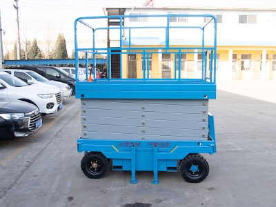 剪叉式升降機(jī)